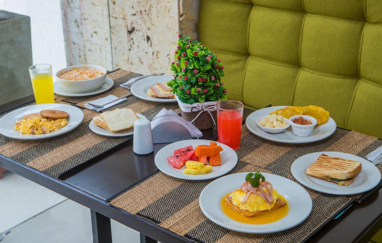 Hotel Avexi Suites By GH Suites Cartagena  Exterior foto